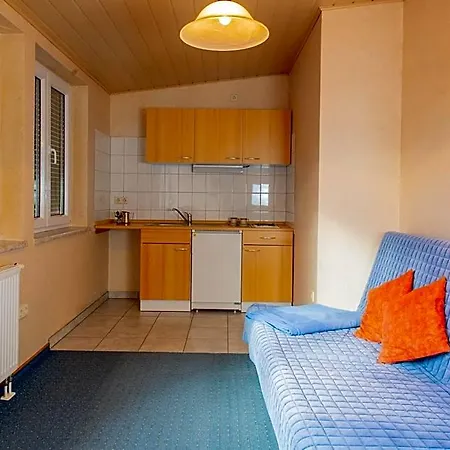 Christliche Gaestehaeuser Weinstrasse Hotel
