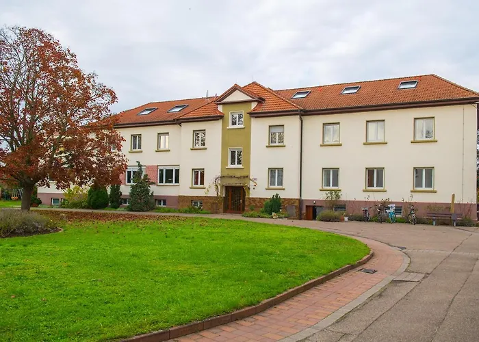 Christliche Gaestehaeuser Weinstrasse *